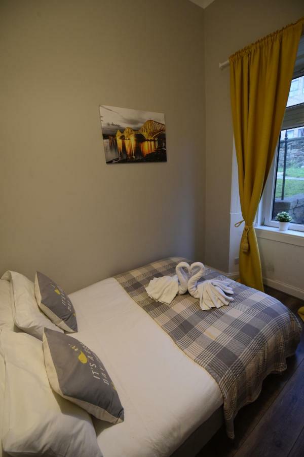 Appartement Slateford House Ground Floor Main Door EDI